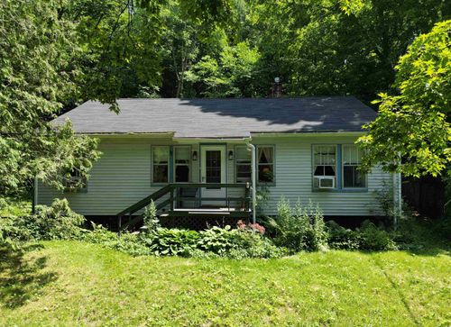 41 Sunset Ave, Milton, VT, 05468-3630 | Card Image
