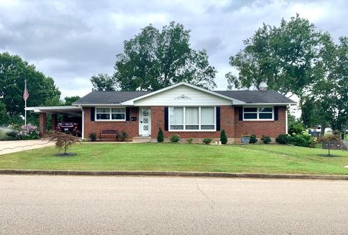 134 Pine Street, Farmington, MO, 63640 | Card Image