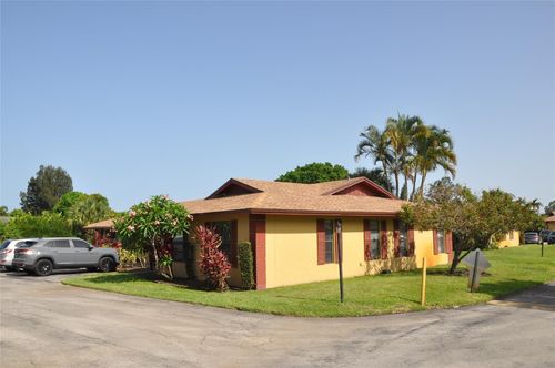 c-9-4306 Royal Banyan Way, Lake Worth, FL, 33461-4989 | Card Image