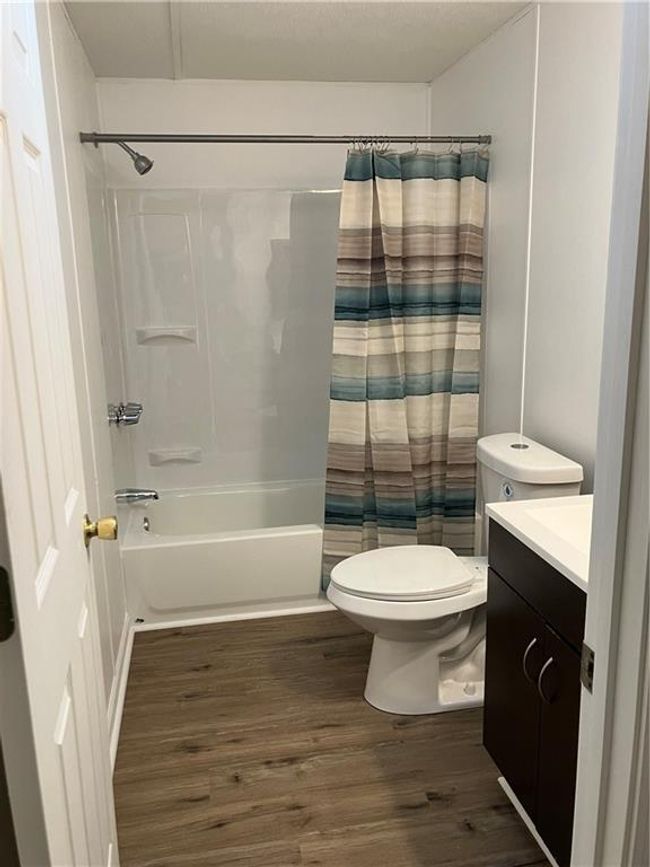 2nd bathroom | Image 15