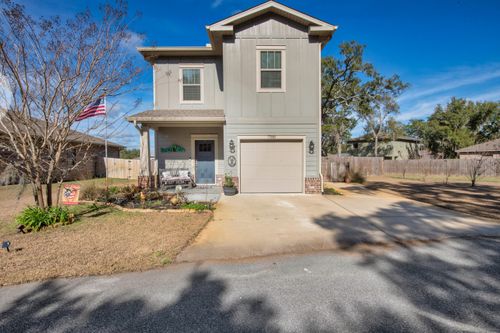7388 Hiawatha Lane, Navarre, FL, 32566 | Card Image