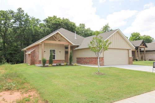130 Mountain Laurel Way, Noble, OK, 73068-8624 | Card Image