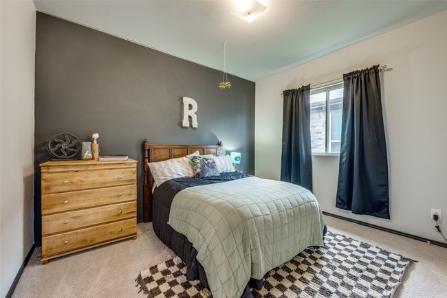 Bedroom/office in front | Image 16