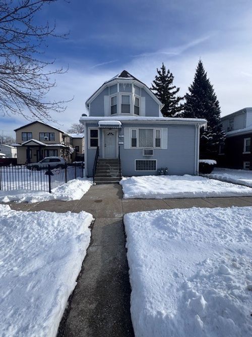 1207 N 16th Ave, Melrose Park, IL, 60160-3331 | Card Image