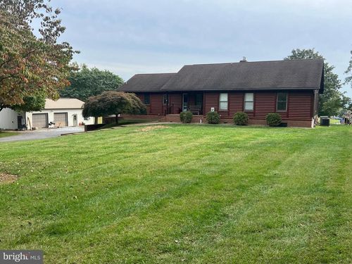 20931 Mount Aetna Rd, HAGERSTOWN, MD, 21742-1127 | Card Image