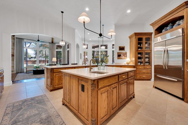 Room to cook, entertain or host friends and family | Image 16