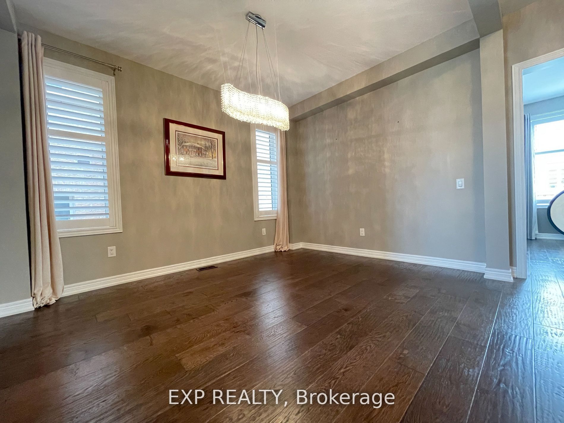 Residential Lease in Newmarket 3