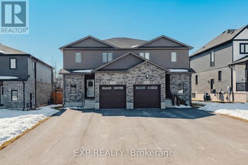 147 Pugh St, Milverton, ON, N0K1M0 | Card Image