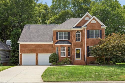 6100 Shrewsbury Square, Williamsburg, VA, 23188 | Card Image