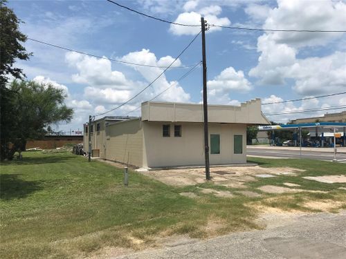 808 S Alamo Street, Refugio, TX, 78377 | Card Image