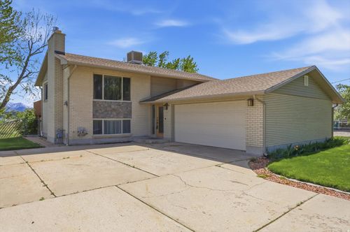 5396 S 4700 W, Hooper, UT, 84315 | Card Image