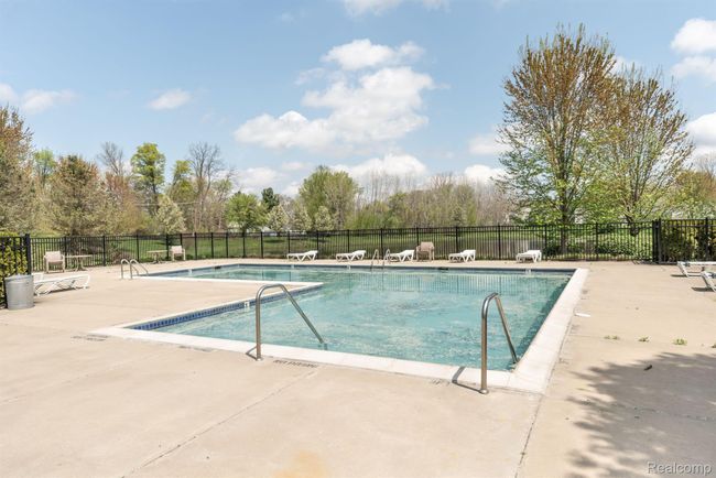 8354 Crab Apple Trl, House other with 4 bedrooms, 3 bathrooms and null parking in Dexter MI | Image 51