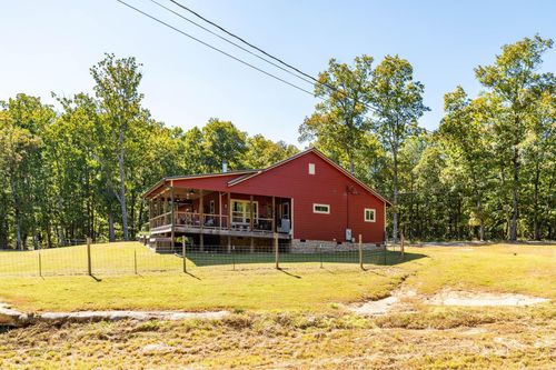 520 Brown Rd, Graysville, TN, 37338-7742 | Card Image