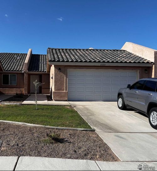 7355 E 38th Ln, Yuma, AZ, 85365-1425 | Card Image
