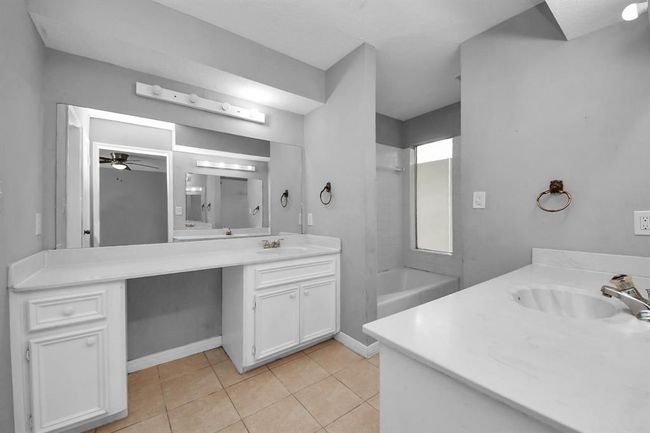 2622 Heatherknoll Dr, House other with 3 bedrooms, 2 bathrooms and 1 parking in Spring TX | Image 27