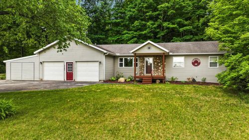 3443 American Way Nw, Williamsburg, MI, 49690-9441 | Card Image