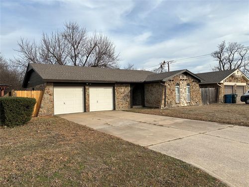 9925 Ne 7th Street, Midwest City, OK, 73130 | Card Image