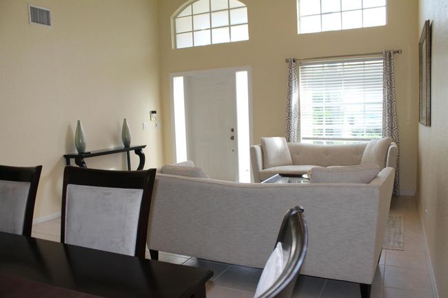 4194 Bluff Harbor Way, House other with 3 bedrooms, 3 bathrooms and null parking in Wellington FL | Image 4