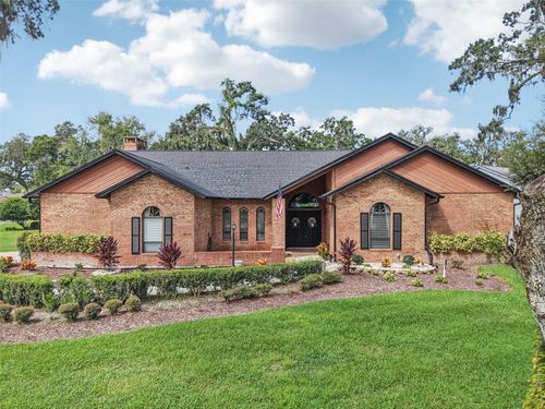 2110 Arbor Oaks Dr, VALRICO, FL, 33594-5100 | Card Image