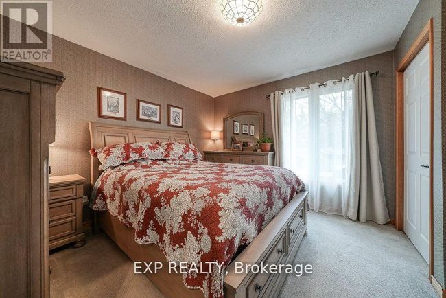 68 Thompson Pl, House other with 4 bedrooms, 2 bathrooms and 4 parking in Innerkip ON | Image 11