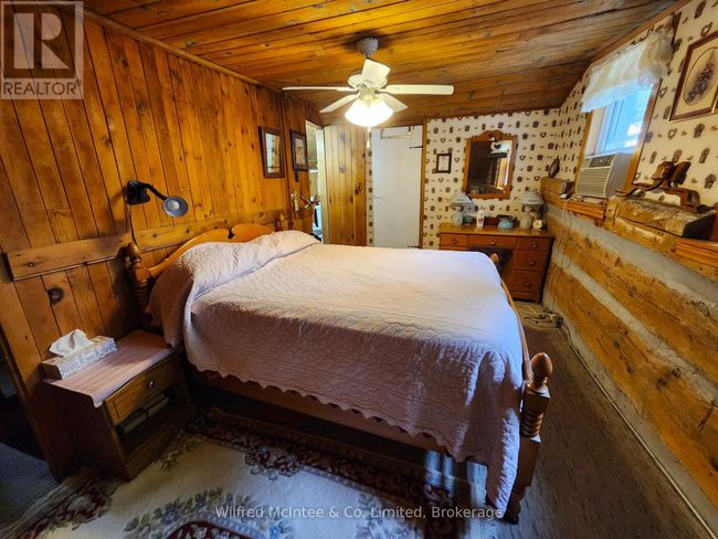 40065 School Rd, Home with 3 bedrooms, 2 bathrooms and 5 parking in Goderich ON | Image 13
