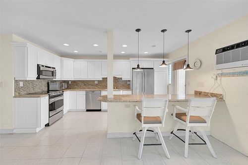 14-1110 N Riverside Dr, Pompano Beach, FL, 33062-8161 | Card Image