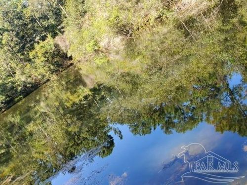 250 N Chipper Rd, Cantonment, FL, 32533-9337 | Card Image