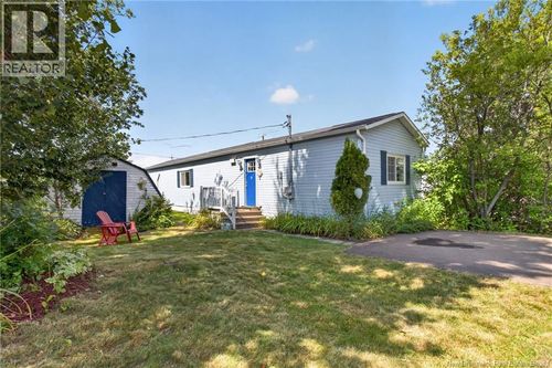 38 Tulip Dr, Riverview, NB, E1B5B5 | Card Image