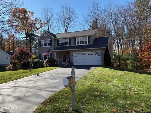 3 Santee Dr, Wilton, NY, 12831-1321 | Card Image