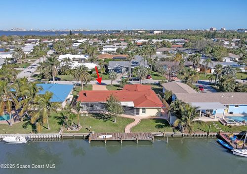 367 Dorset Dr, Cocoa Beach, FL, 32931-3809 | Card Image