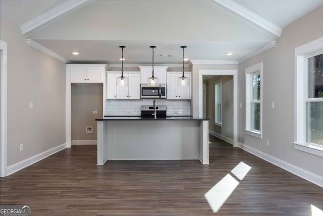 14 - 17 Riverside St, House other with 3 bedrooms, 2 bathrooms and null parking in Franklin GA | Image 4