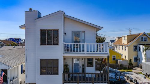 2-718 Simpson Ave, Ocean City, NJ, 08226-3715 | Card Image