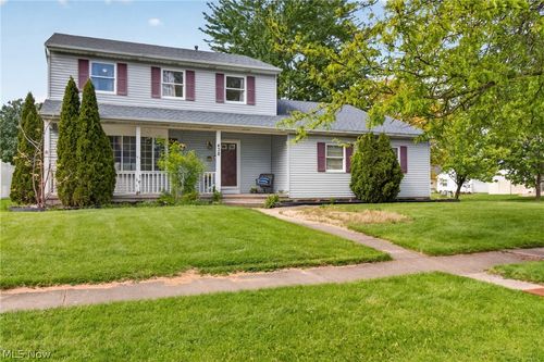 438 Hampton Drive, Elyria, OH, 44035 | Card Image