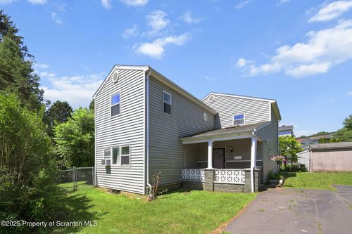 172 Casper St, Old Forge, PA, 18518-1158 | Card Image