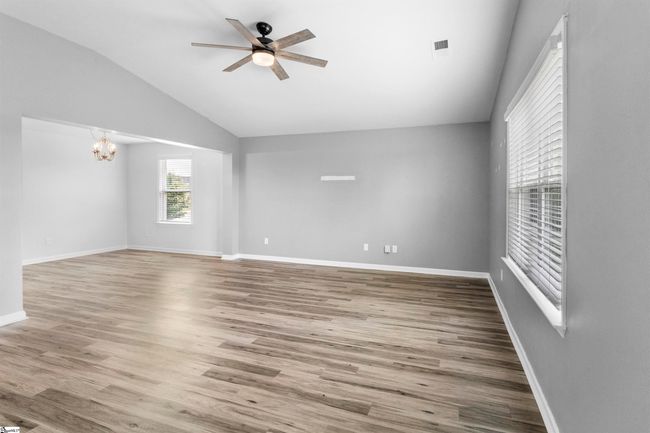 9023 Germaine Ct, House other with 3 bedrooms, 2 bathrooms and 2 parking in Boiling Springs SC | Image 5