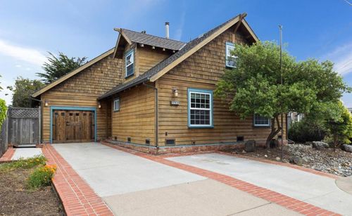 450 Virginia Ave, Moss Beach, CA, 94038-9620 | Card Image