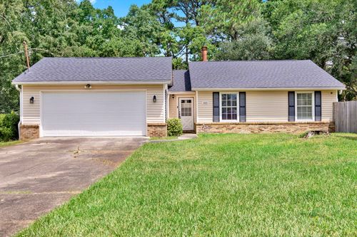 1022 Quail Hollow Dr, Mary Esther, FL, 32569-1479 | Card Image