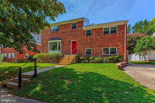9902 Belhaven Rd, BETHESDA, MD, 20817-1734 | Card Image