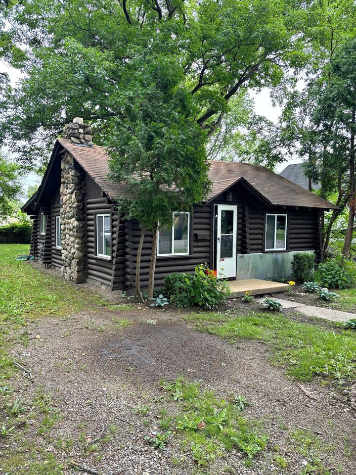 Scottwood St, Pontiac, MI 48340