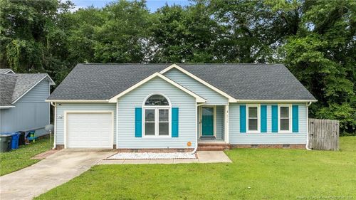 6536 Applewhite Rd, Fayetteville, NC, 28304-6036 | Card Image