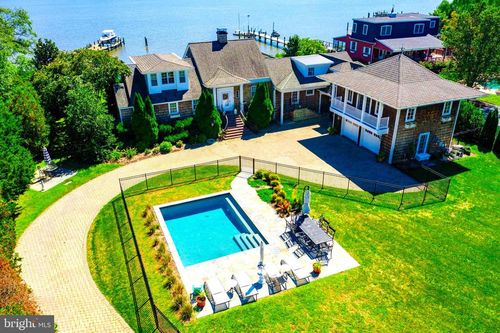 7989 Quaker Neck Rd, CHESTERTOWN, MD, 21620-4712 | Card Image