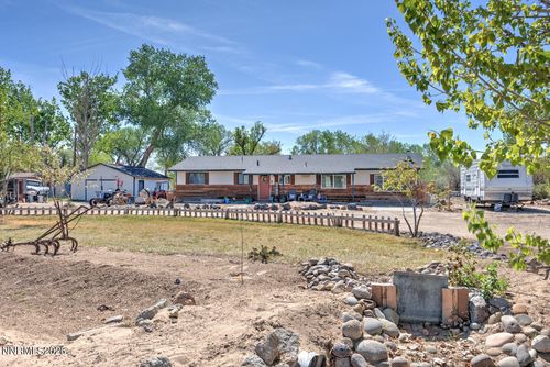 1355 Bonanza Ln, Fallon, NV, 89406-9438 | Card Image