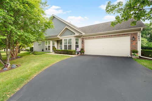 883 Wembley Ct, Elgin, IL, 60120-5126 | Card Image