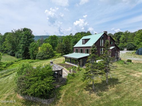 128 Craig Rd, Putnam Station, NY, 12861-3910 | Card Image