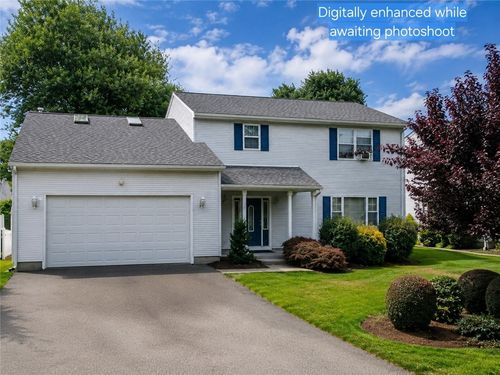 40 Conanicus Road, Narragansett, RI, 02882 | Card Image