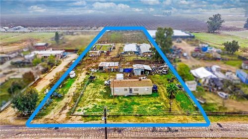 821 E Stanford Ave, Pixley, CA, 93256-9554 | Card Image