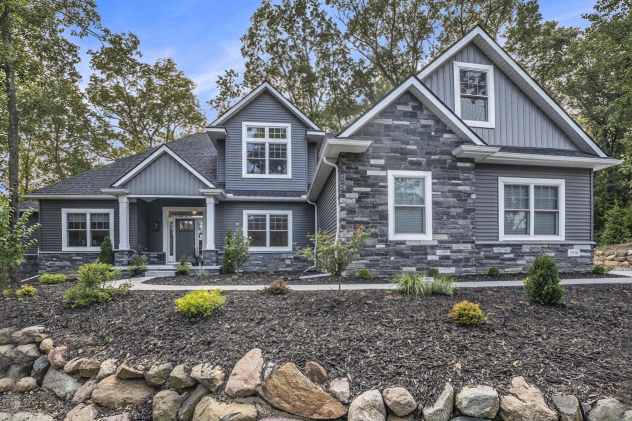 Mountain Top Dr, Brighton, MI 48116