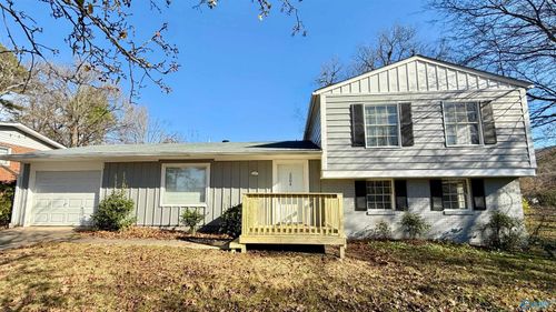 2004 Chambers Dr Ne, Huntsville, AL, 35811-2421 | Card Image