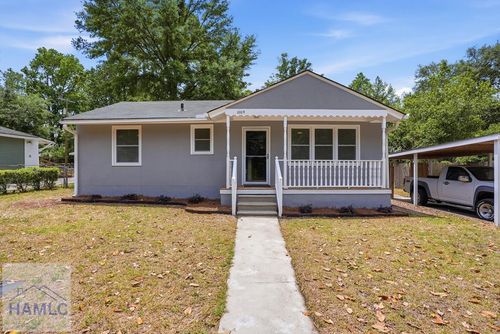 2009 E 57th Street, Savannah, GA, 31404 | Card Image