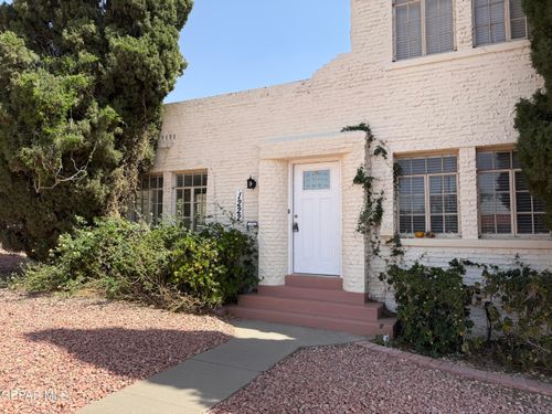 1222 Mesita Dr, El Paso, TX, 79902-1915 | Card Image
